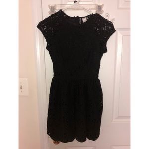 Black Lace H&M Dress